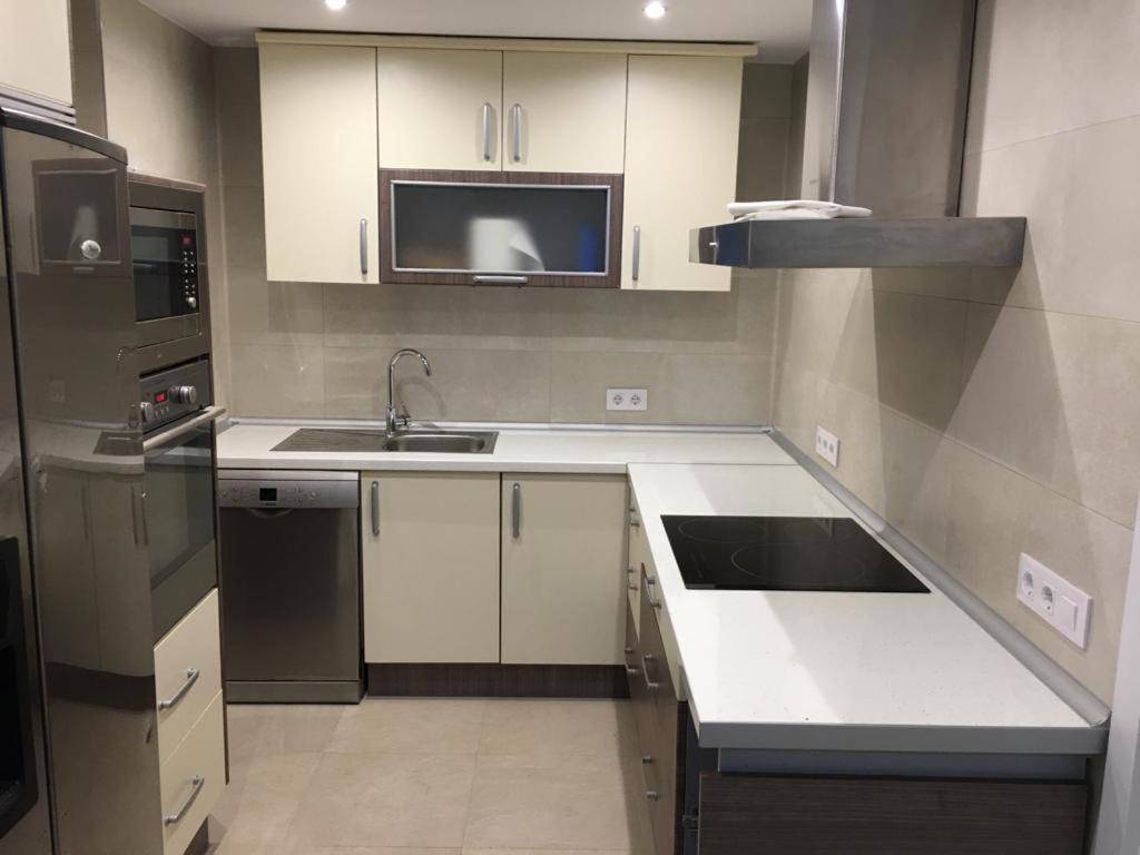 Apartament Recien Reformado Casco Historico Alcalá de Henares Zewnętrze zdjęcie
