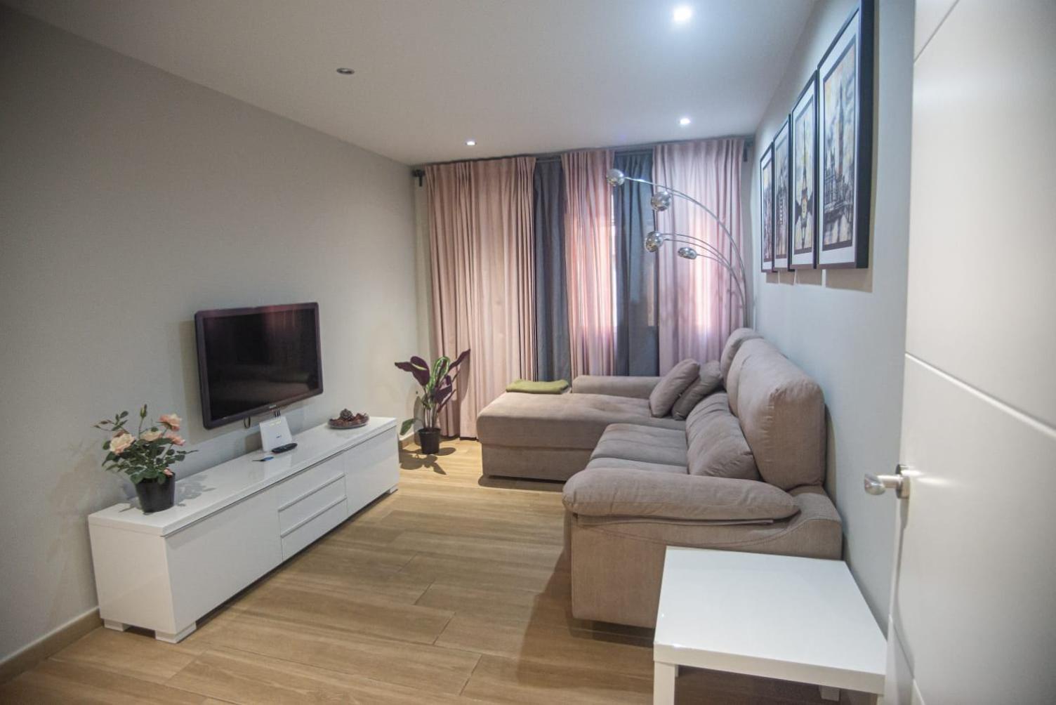 Apartament Recien Reformado Casco Historico Alcalá de Henares Zewnętrze zdjęcie